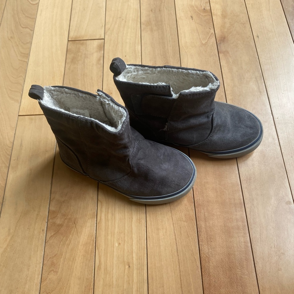 Warm lined boots 8